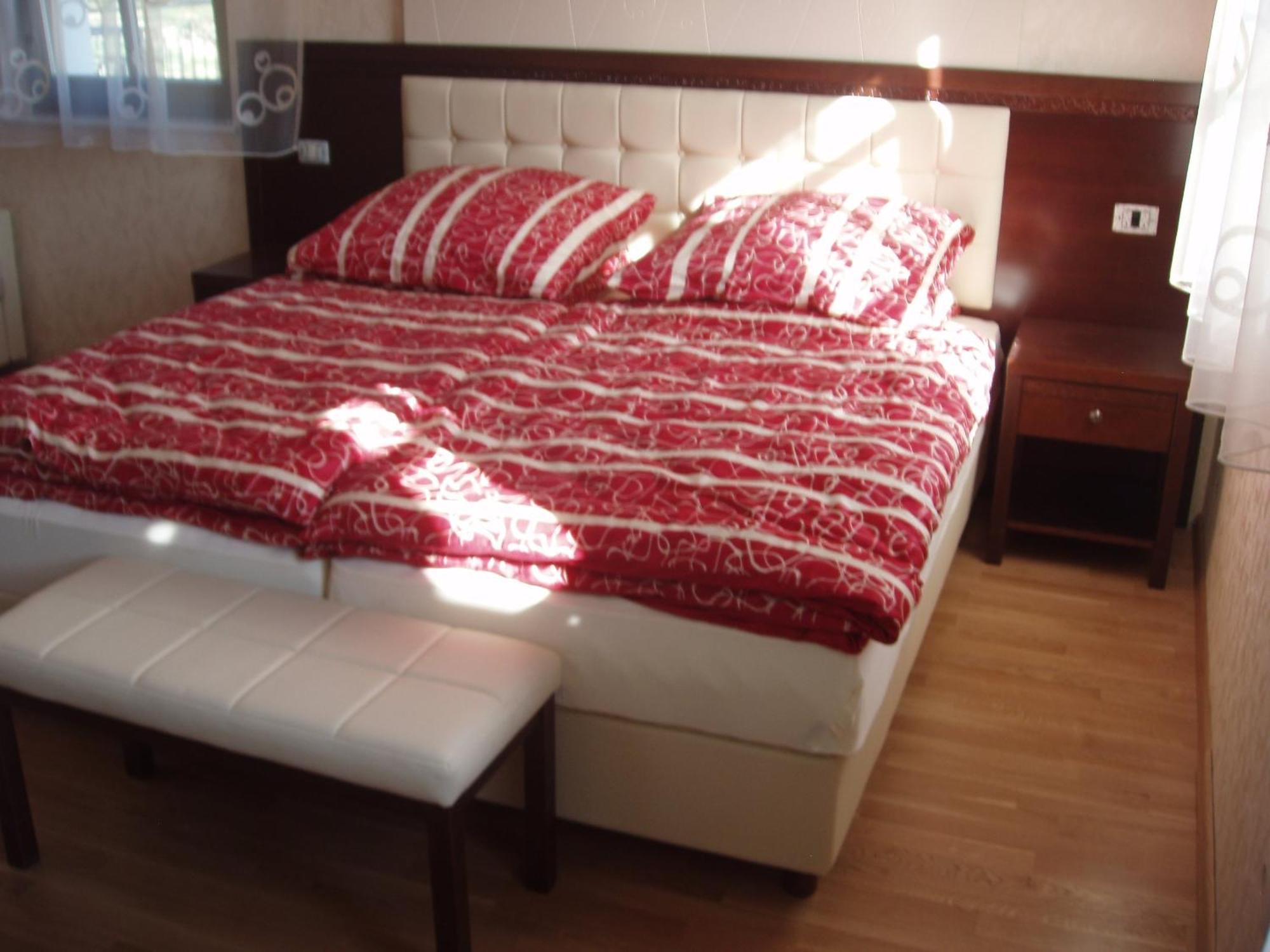 Vila Silva Marija Apartments Pisece ภายนอก รูปภาพ
